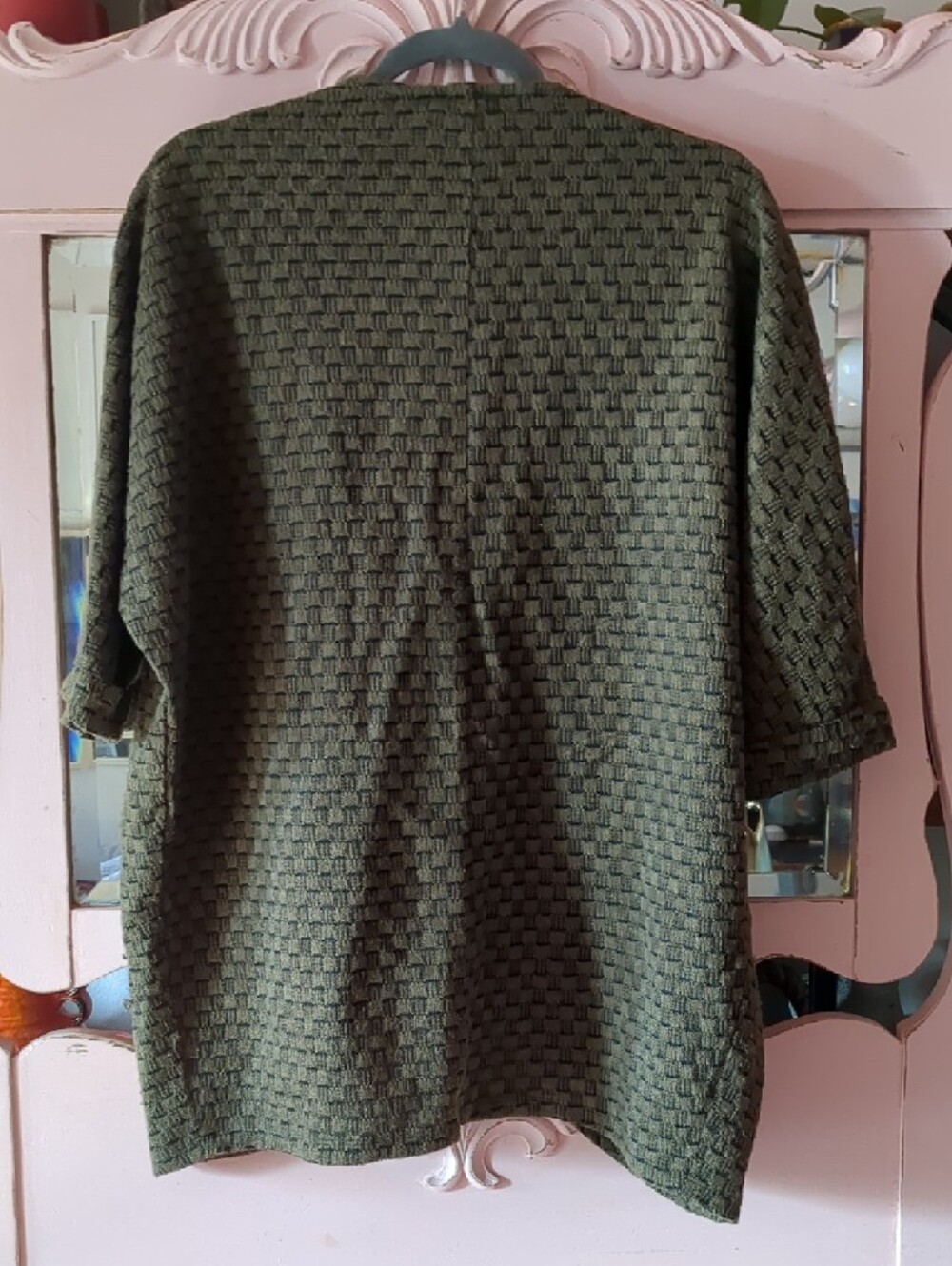 Olive Green Textured Open-Front Women's Cardigan - Picture 7 of 8
